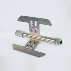 Guida di centraggio per uso con ugelli rotanti e tagliaradici / Centralizer to be used with root cutters and rotating nozzles.