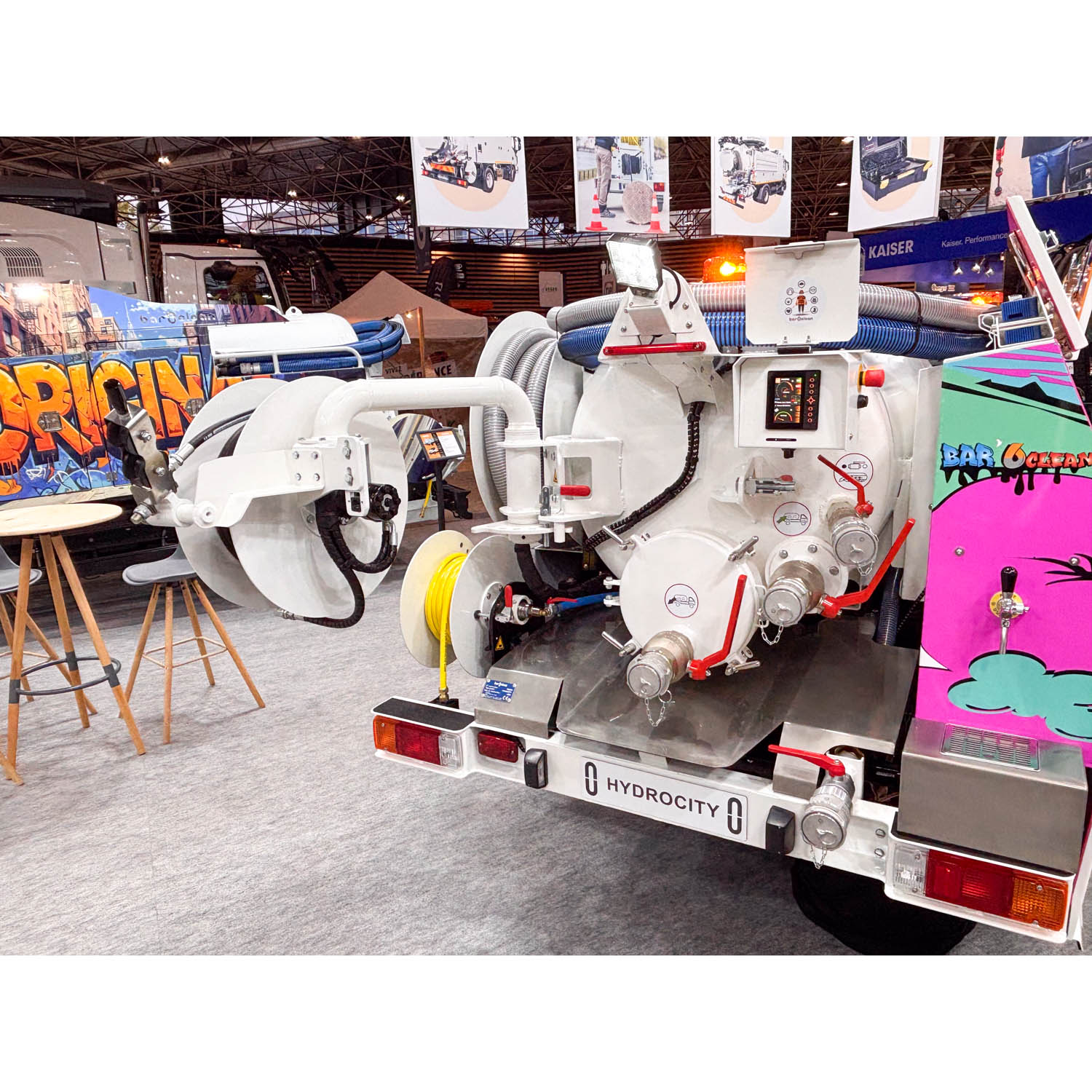Hydrocity allestito su Toyota Hilux - vista posteriore