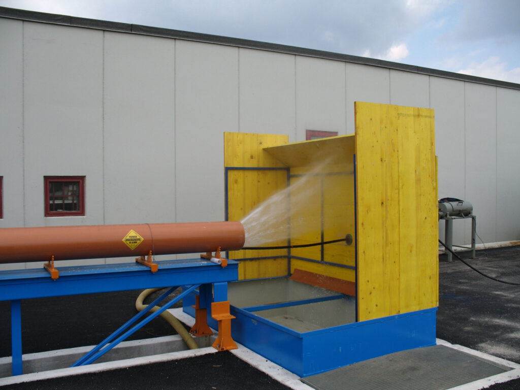2004. L’installazione-laboratorio CellinaValley per la valutazione delle prestazioni degli ugelli idrodinamici